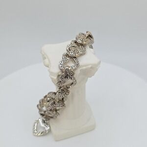 Vintage Hearts Bracelet Scrollwork Silver Plate Dangle Charm Magnetic Closure 7"